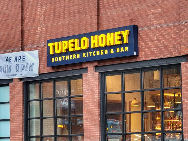 Tupelo Honey - Pittsburgh, Pittsburgh, United States