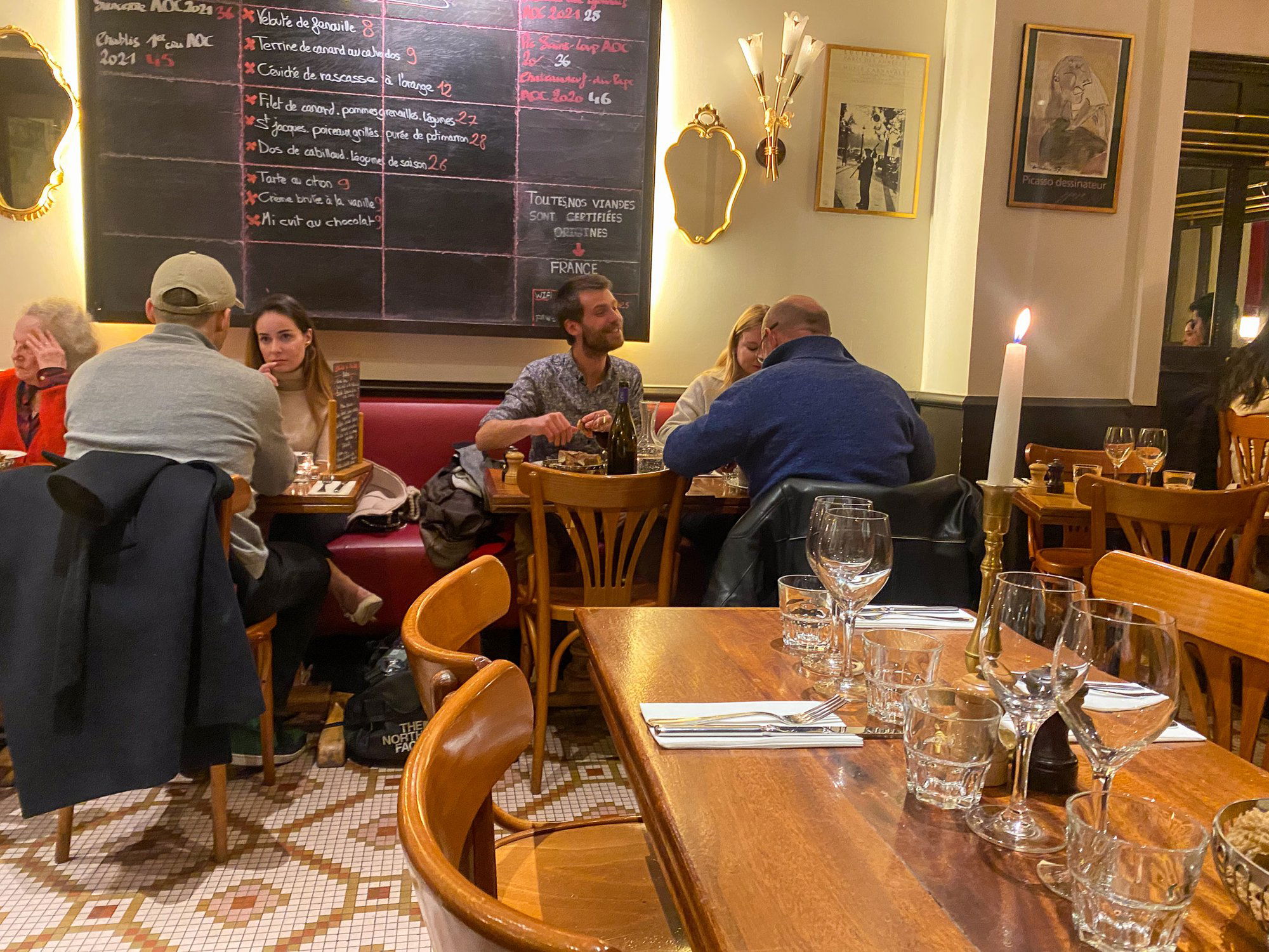 Le Café des Musées, Restaurant in Paris