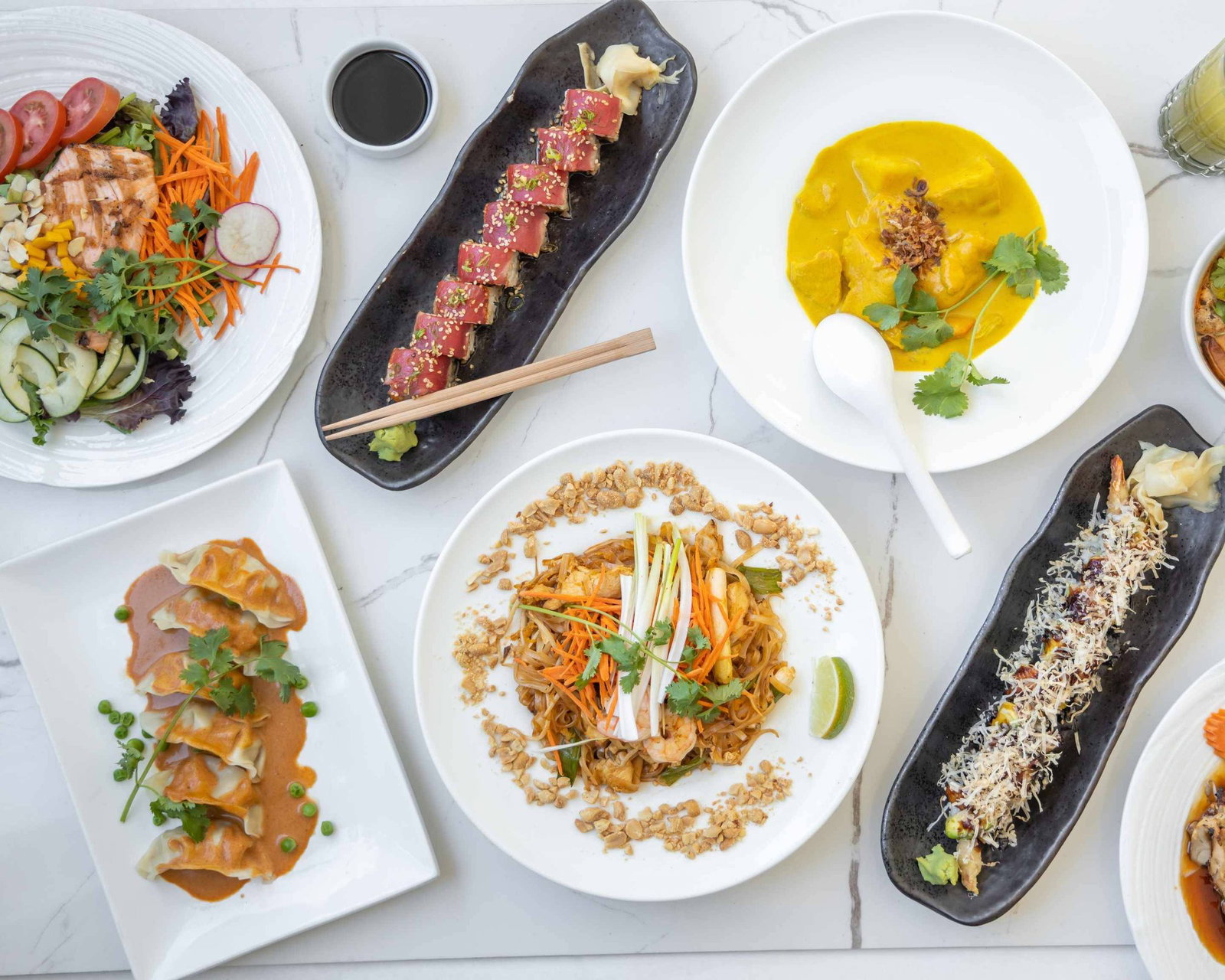 Gindi Thai, Burbank, United States