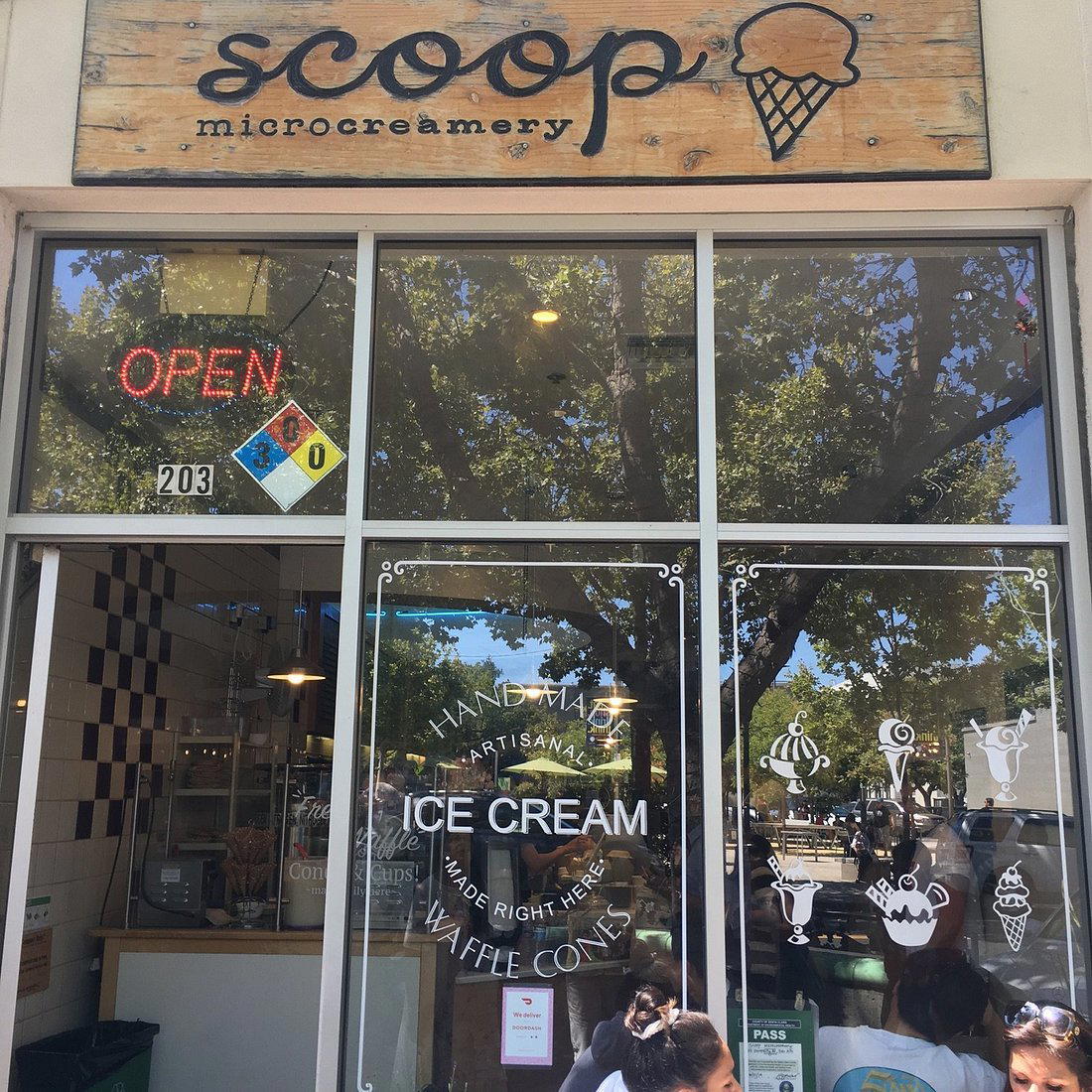 Scoop restaurant in Palo Alto, United States