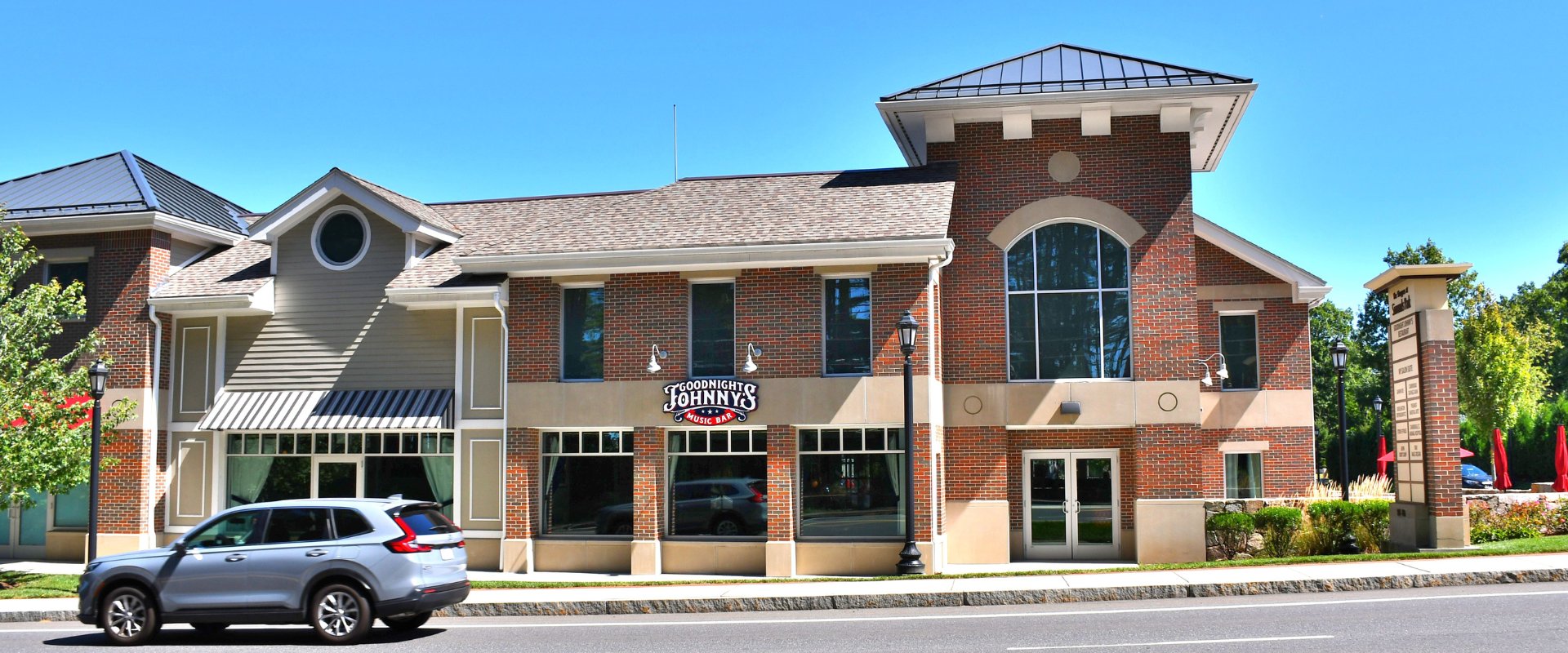 Goodnight Johnny's restaurant in Burlington, United States