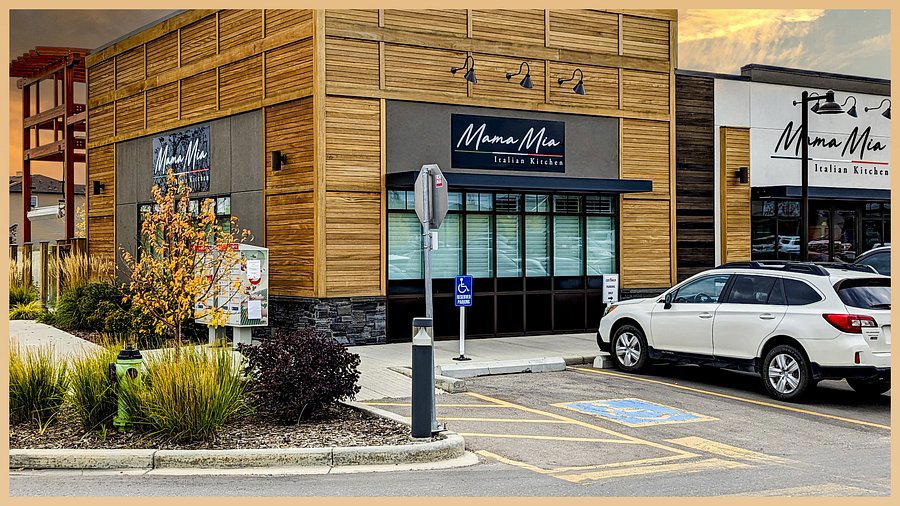 Mama Mia Italian Kitchen, Cochrane, Canada