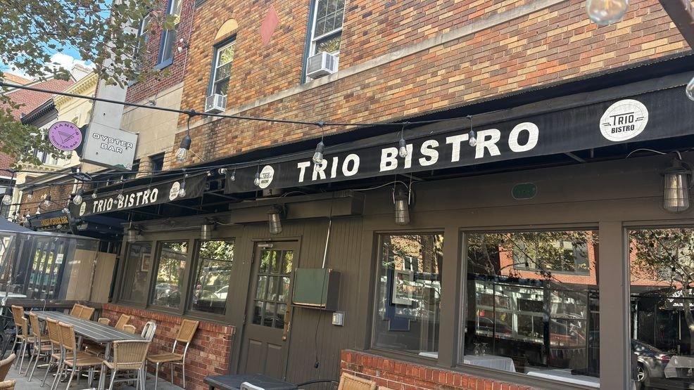 Trio Bistro restaurant in Washington DC, United States