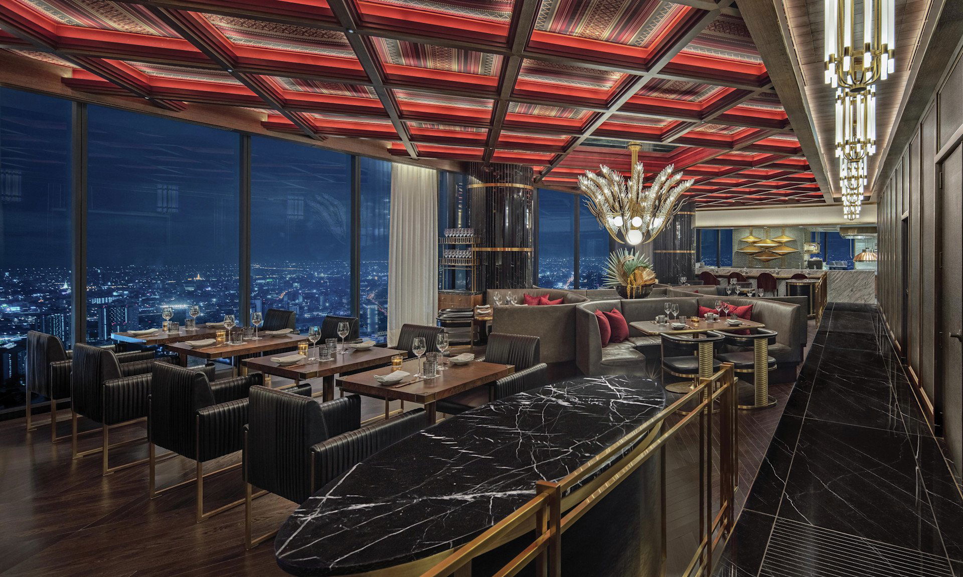 Waldorf Astoria Bangkok, Restaurant in Bangkok