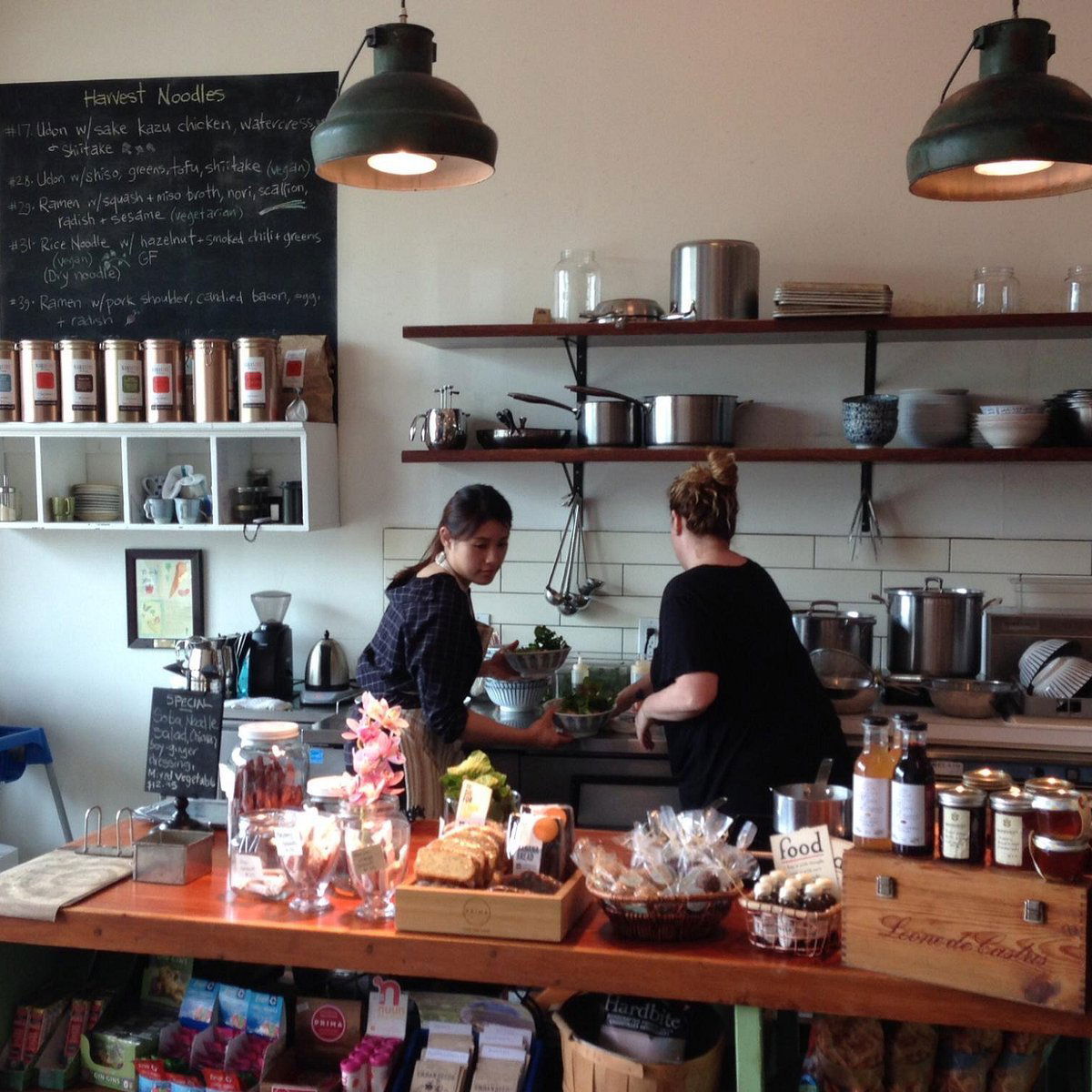 Harvest Community Foods, Restaurant in Vancouver