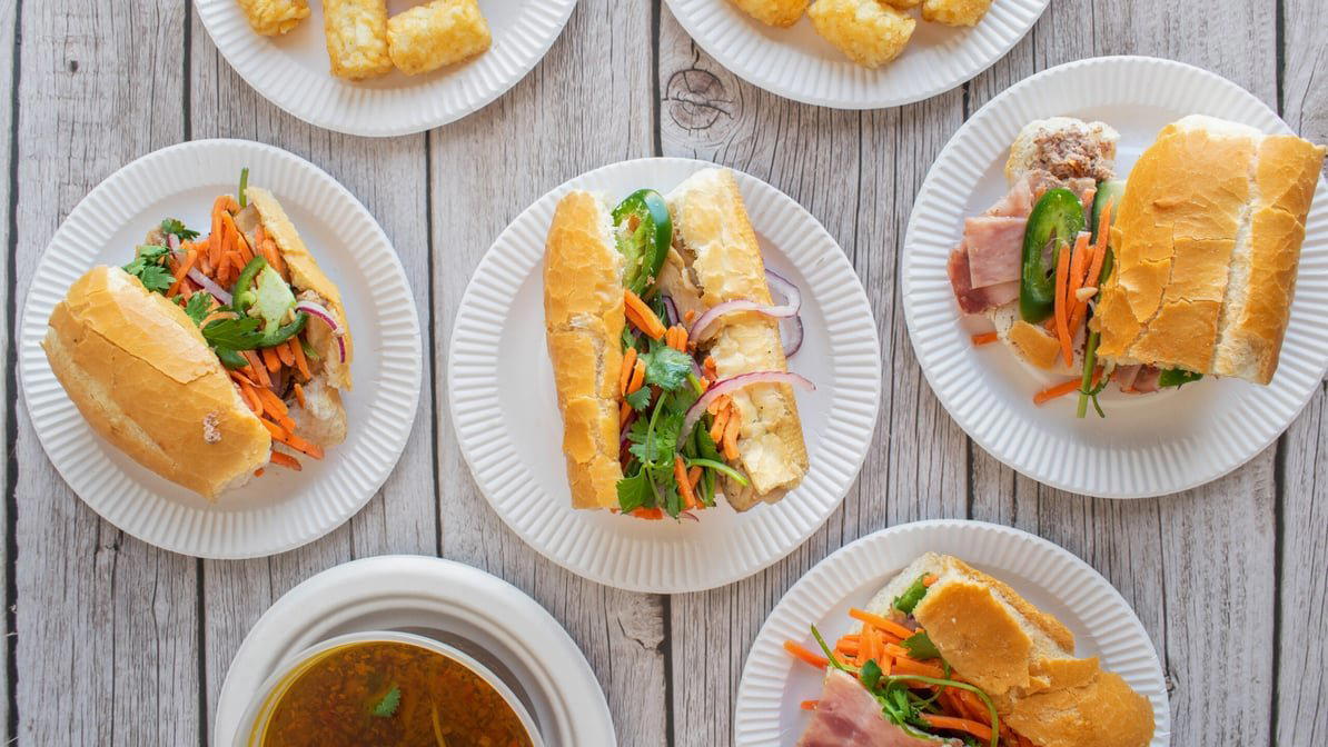 V&J Fusion restaurant in Oakland, United States
