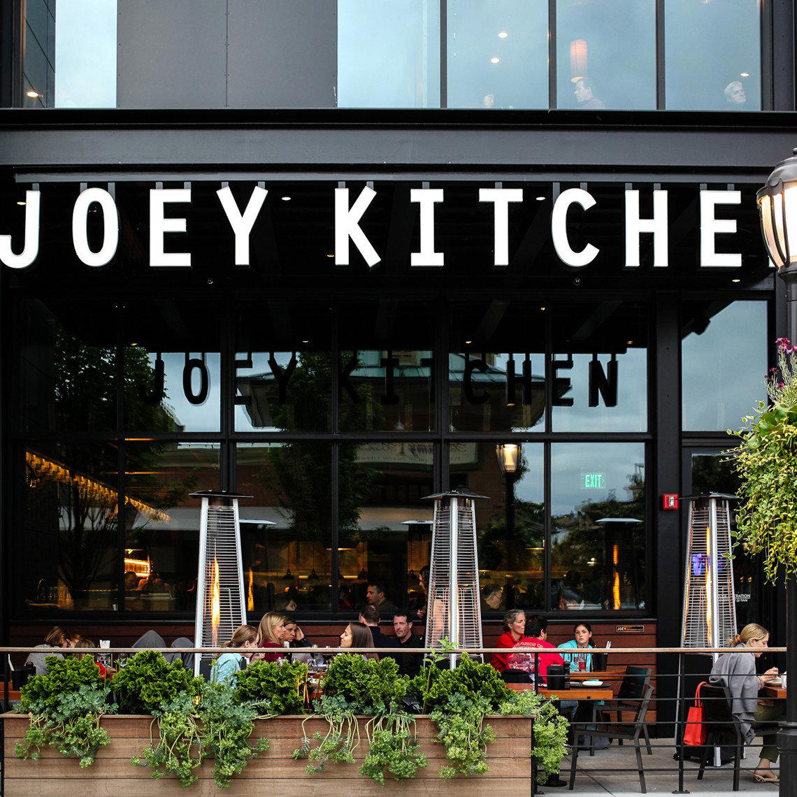 JOEY U-Village restaurant in Seattle, United States