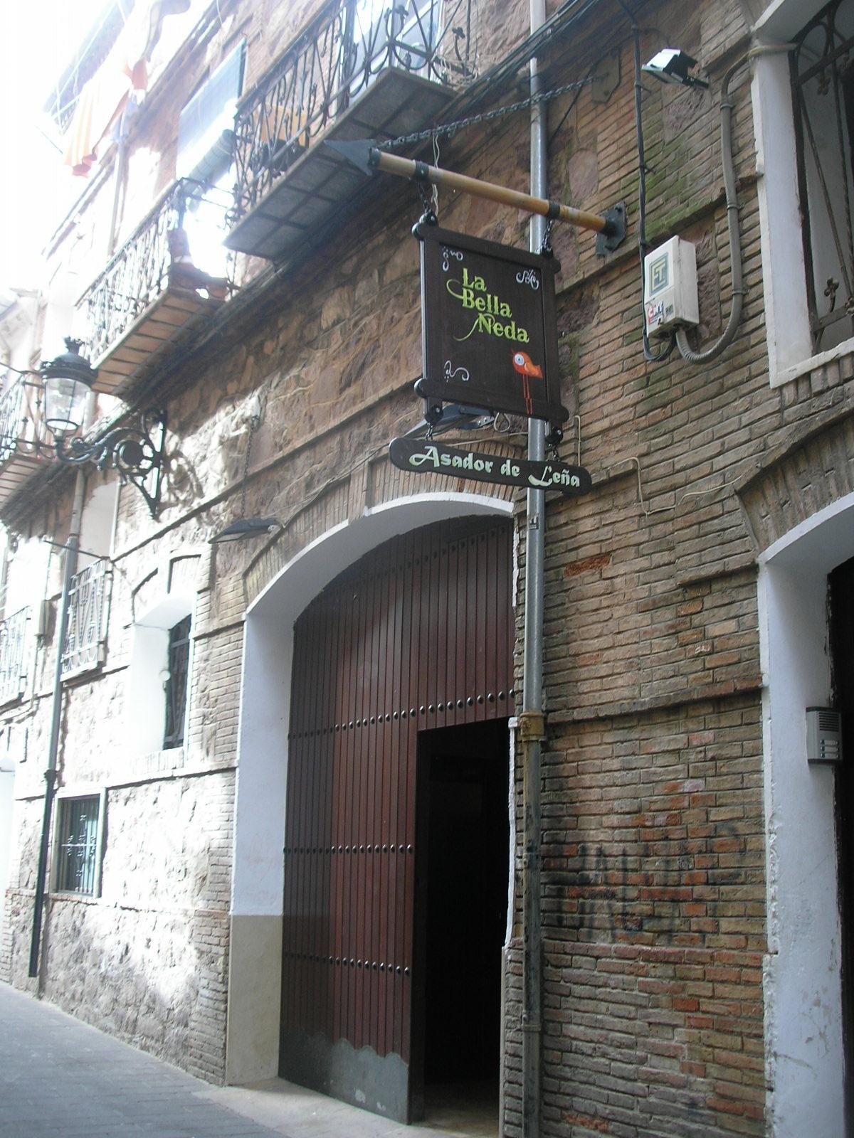 La Bella Neda Leña & Vaca