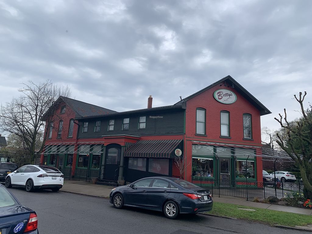 Betty's restaurant in Buffalo, United States