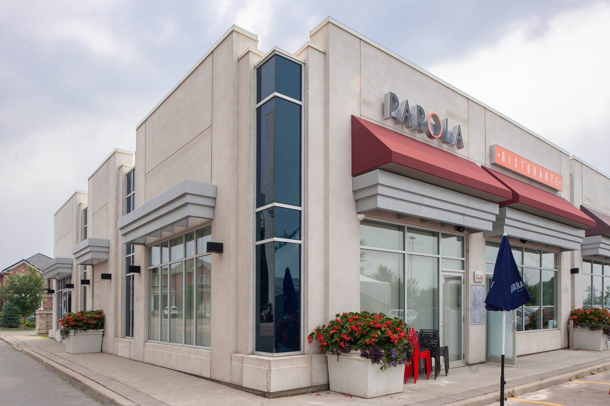 Parola Ristorante, Restaurant in Vaughan