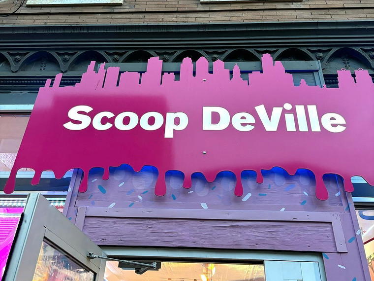 Scoop DeVille, Philadelphia, United States