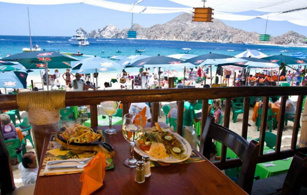 Mango Deck, Restaurant in Cabo San Lucas