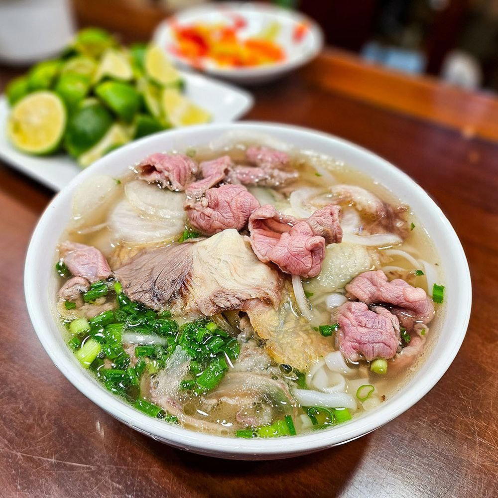 Phở 10 Lý Quốc Sư restaurant in Hanoi, Vietnam