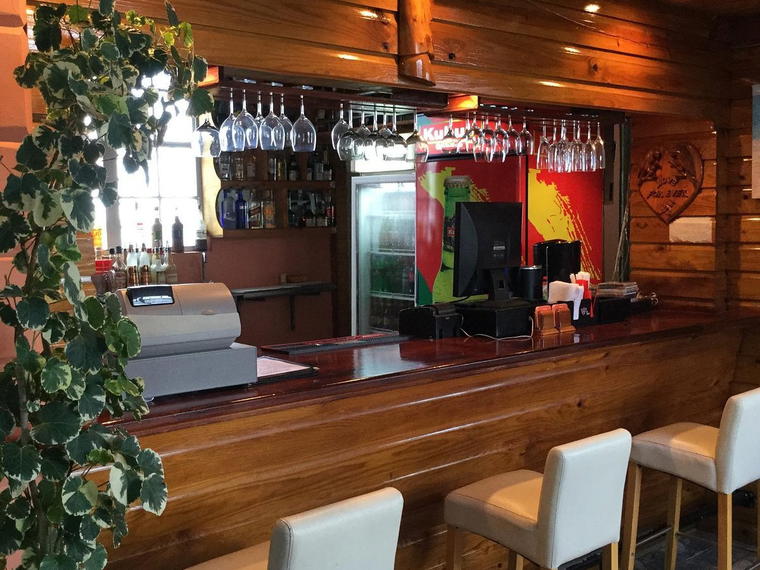 Sardonyx Restaurant & Bar, Mero, Dominica
