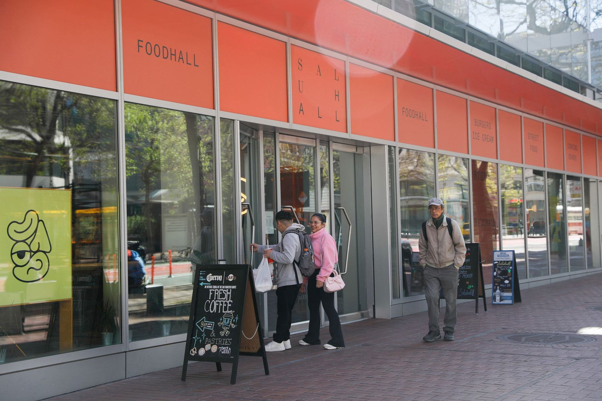 Oklava Cafe, Restaurant in San Francisco