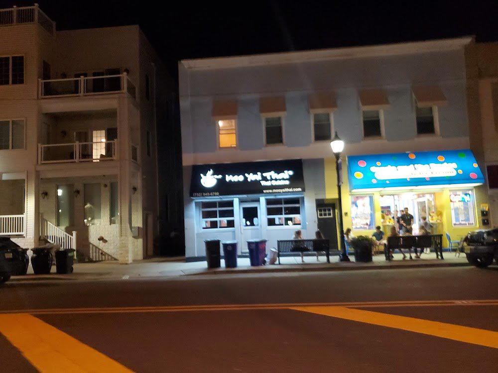 Moo Yai Thai restaurant in Sea Bright, United States
