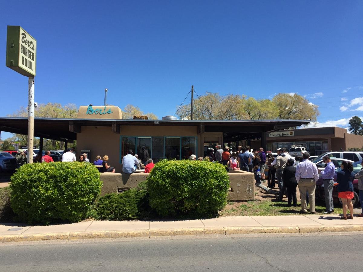 Bert's Burger Bowl restaurant in Santa Fe, United States