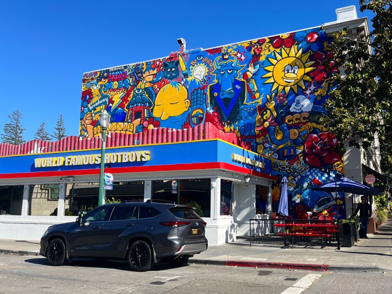 World Famous Hotboys, Restaurant in Oakland
