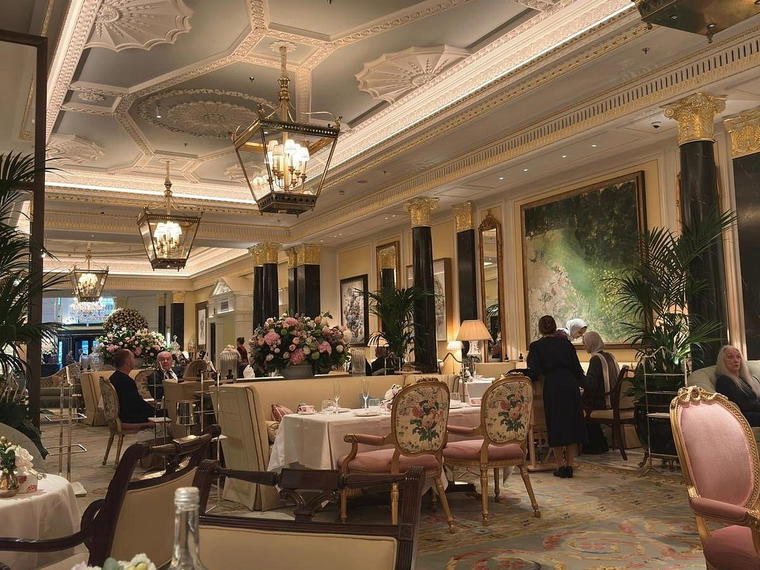 The Promenade, London, United Kingdom