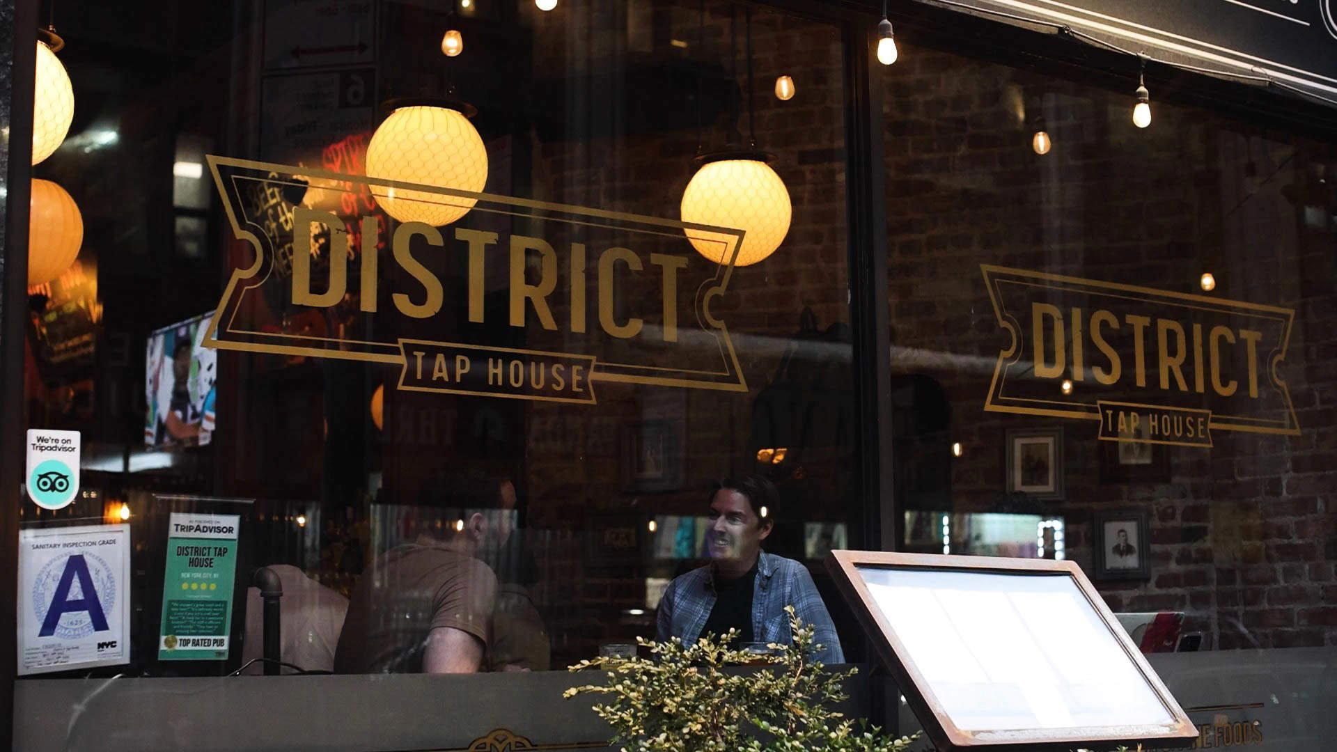 District Tap House restaurant in New York City, United States