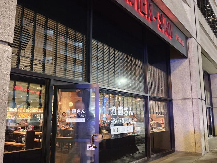 RAMEN-SAN Deluxe, Chicago, United States