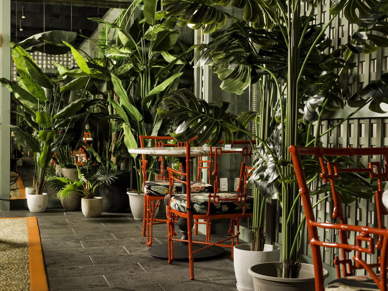 Aunt Bernie's Bar and Jardin, New York City, United States