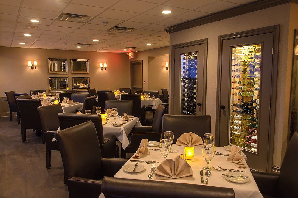 Bareli's, Restaurant in Secaucus