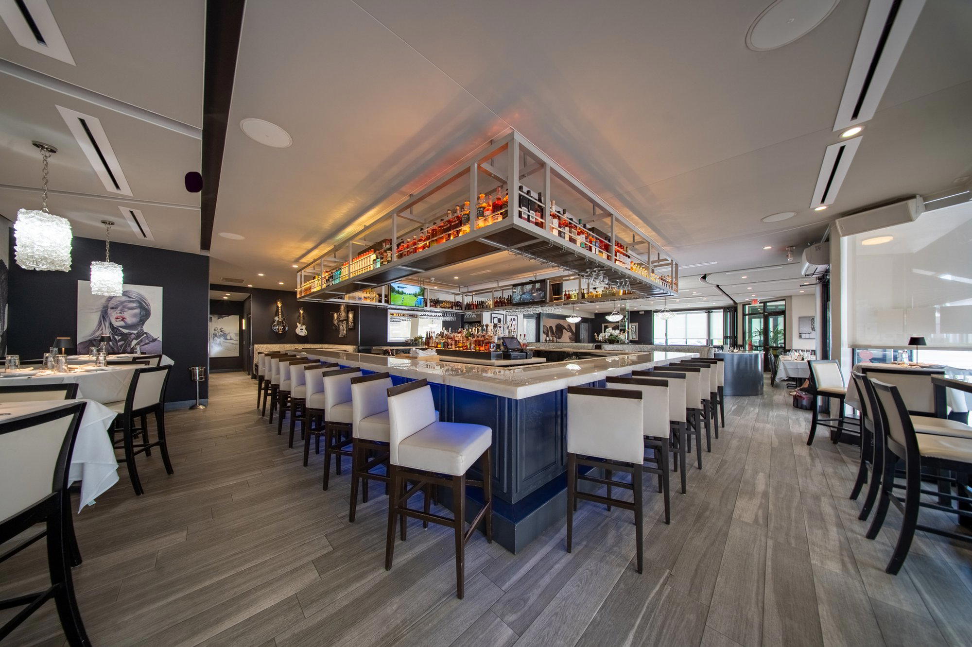 Rino's restaurant in Boca Raton, United States