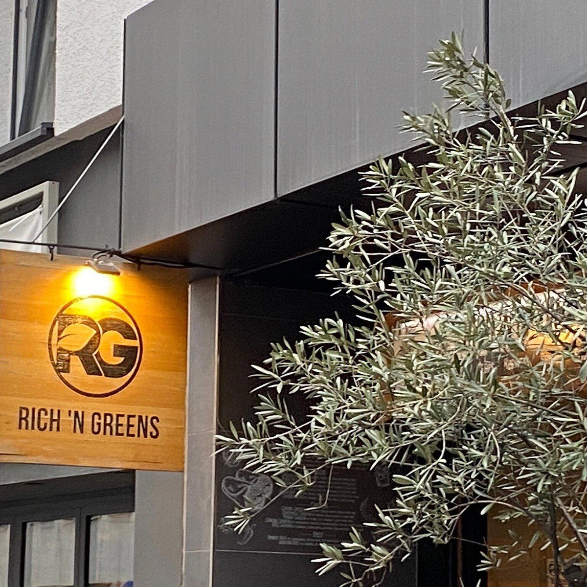 Rich`N Greens restaurant in Cologne, Germany