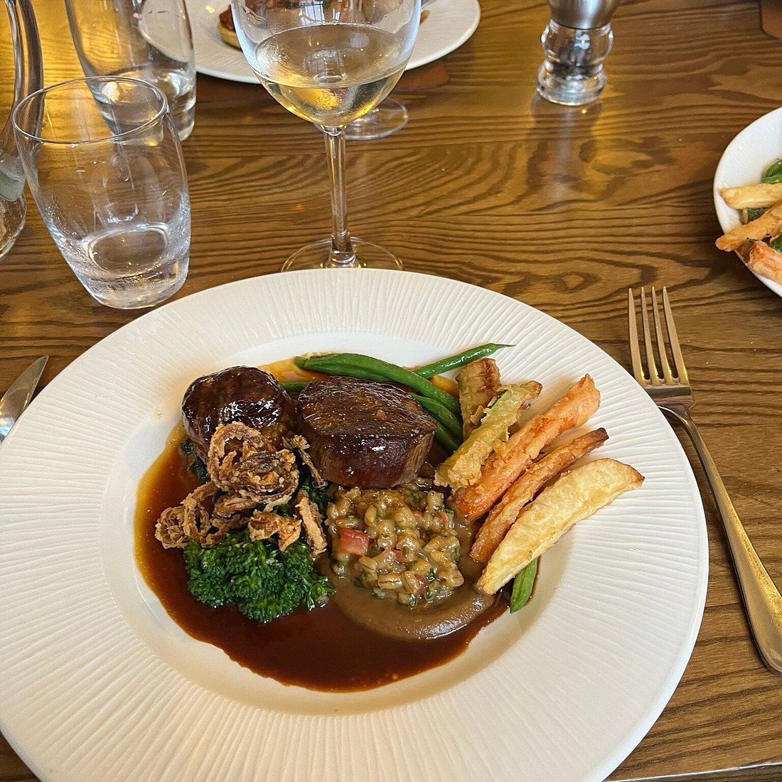 The Venture In, Restaurant in Ombersley