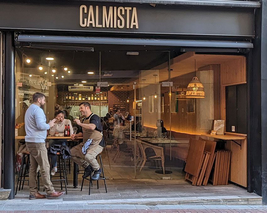 Calmista Restaurant, Restaurant in Terrassa
