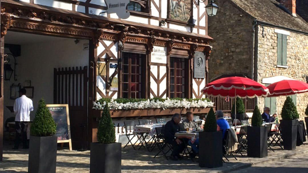 Hôtellerie du Bas-Bréau restaurant in Barbizon, France