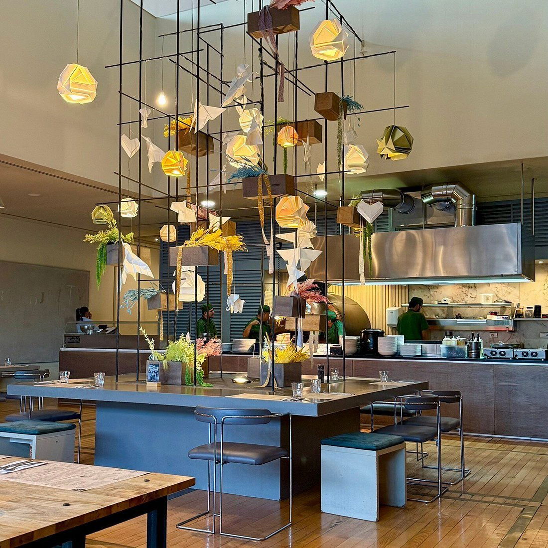 Este Oeste, Restaurant in Lisbon