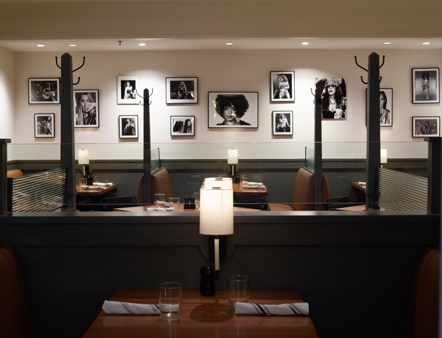 1310 Kitchen and Bar, Restaurant in Washington