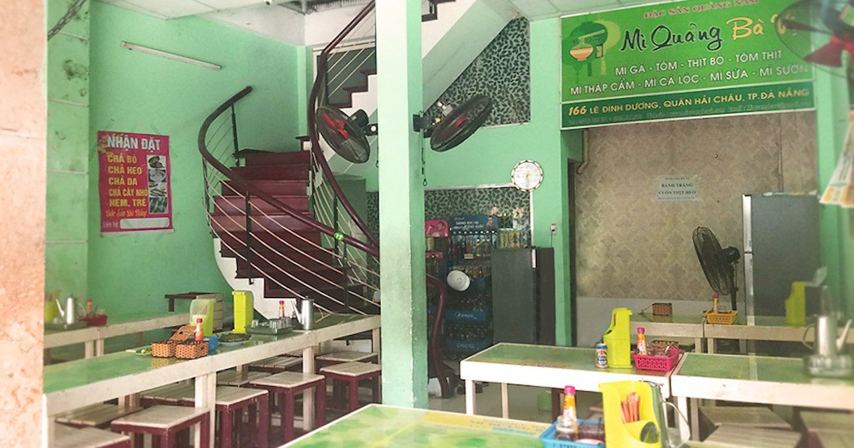 Mi Quang Ba Vi restaurant in Thanh Khe, Vietnam