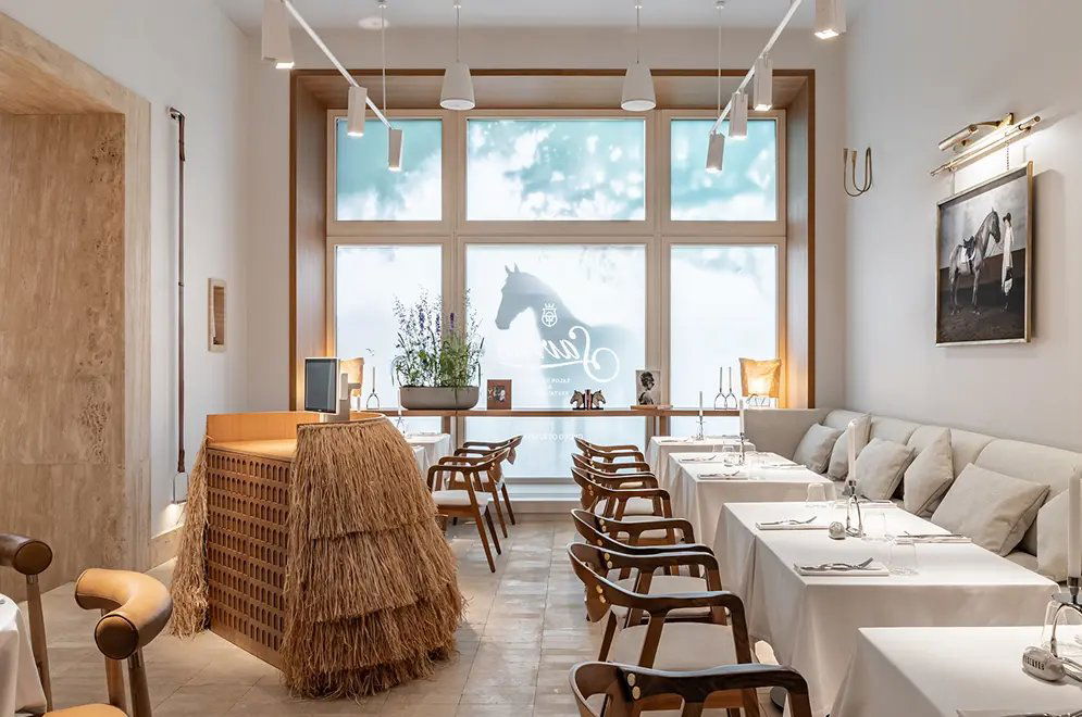 Savras, Restaurant in Moscow