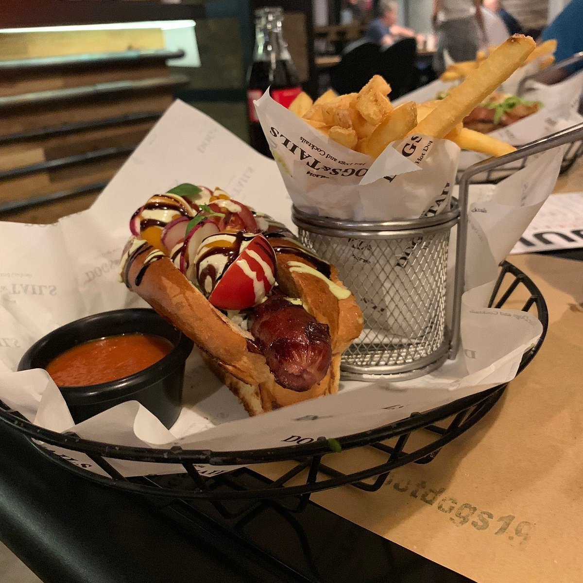 Dogs & Tails, Restaurant in Kyiv