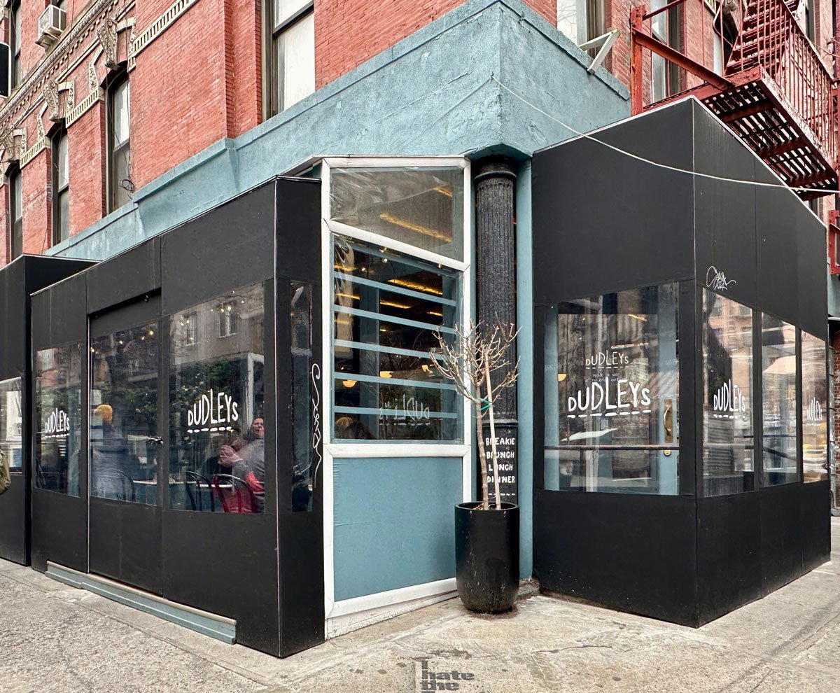 Dudleys restaurant in New York City, United States