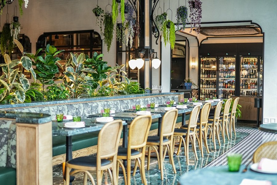 A L’Ouest restaurant in San Diego, United States