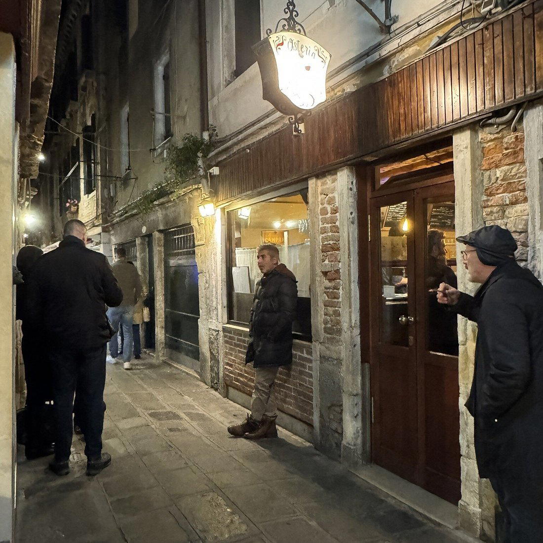 Osteria Ai Promessi Sposi restaurant in Venice, Italy