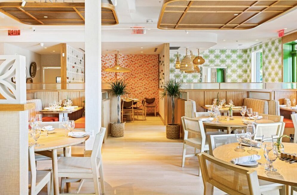 Neutral Ground Bar + Kitchen, Restaurant in McLean