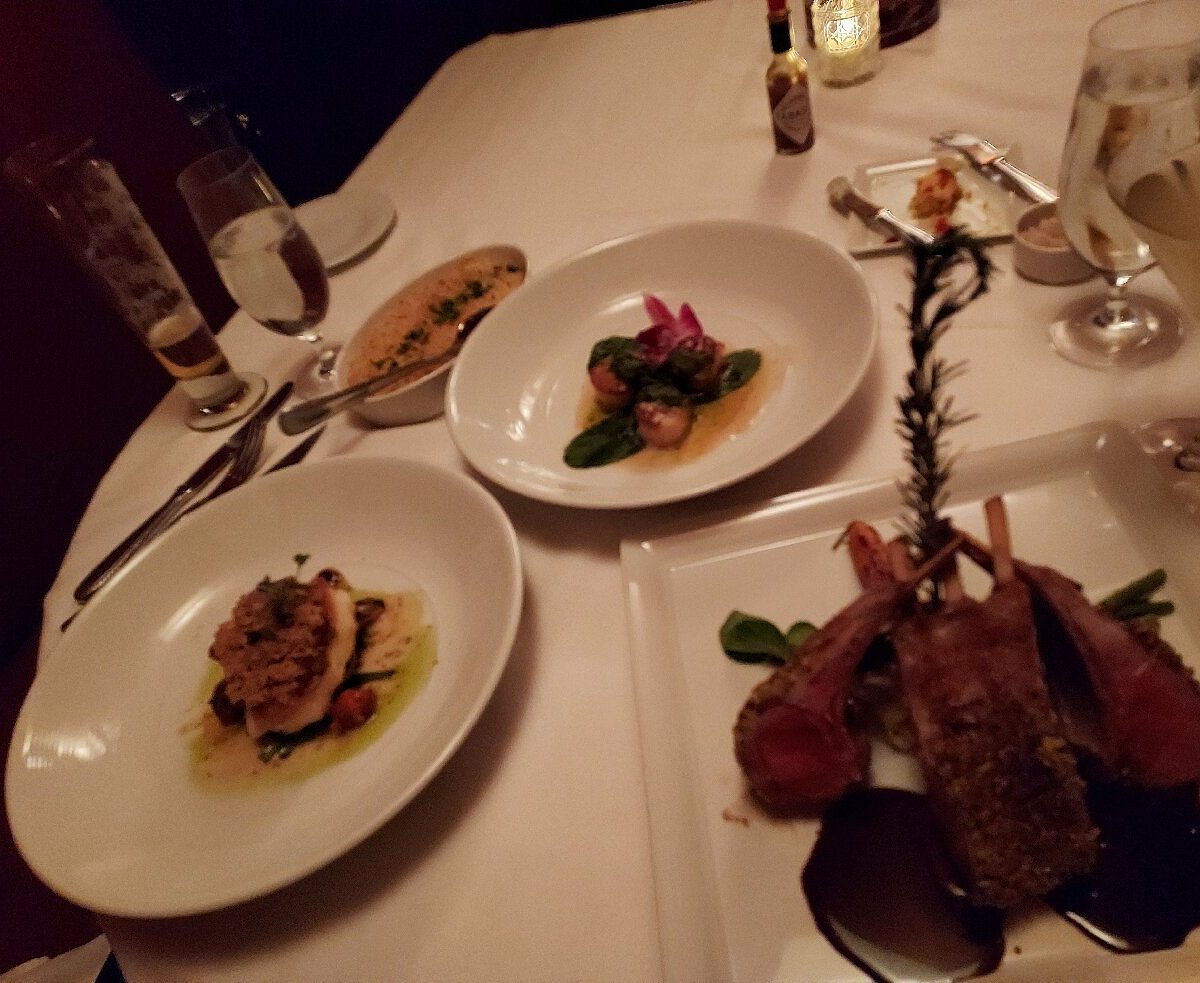 Ciera, Restaurant in Stateline