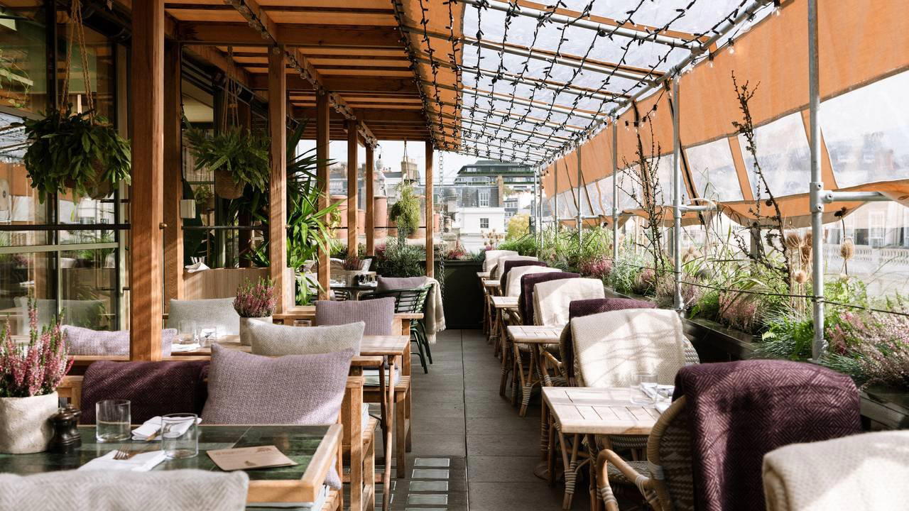 Pantechnicon restaurant in London, United Kingdom