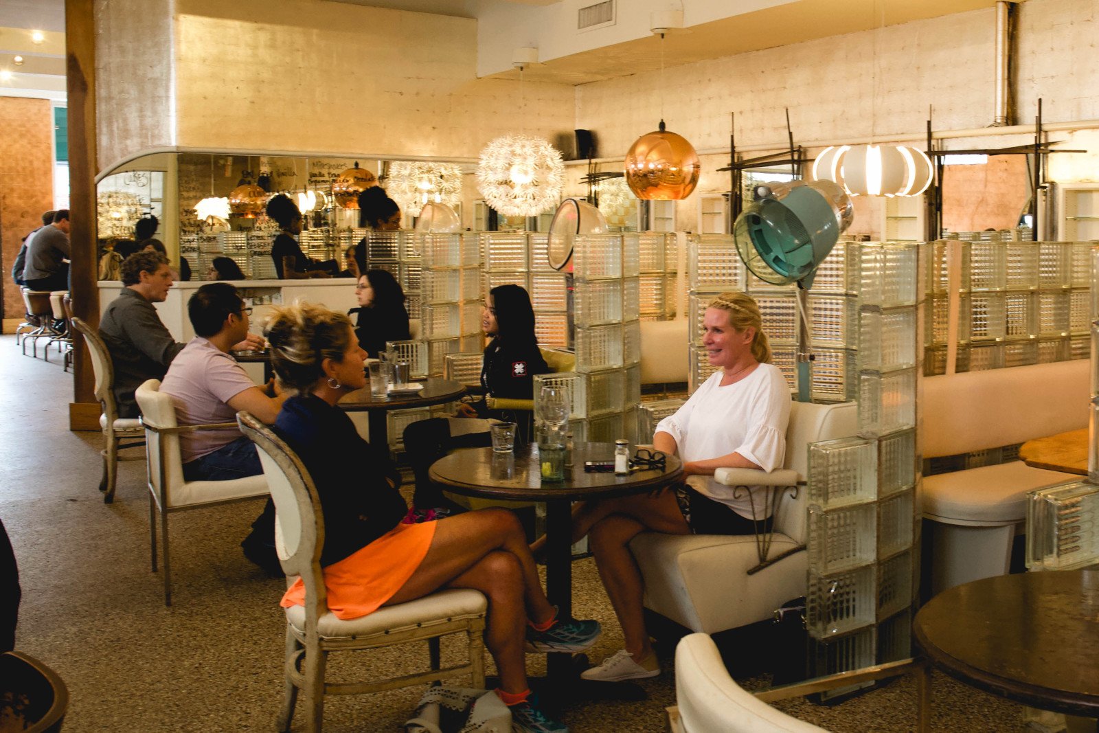 The Beauty Shop, Restaurant in Memphis