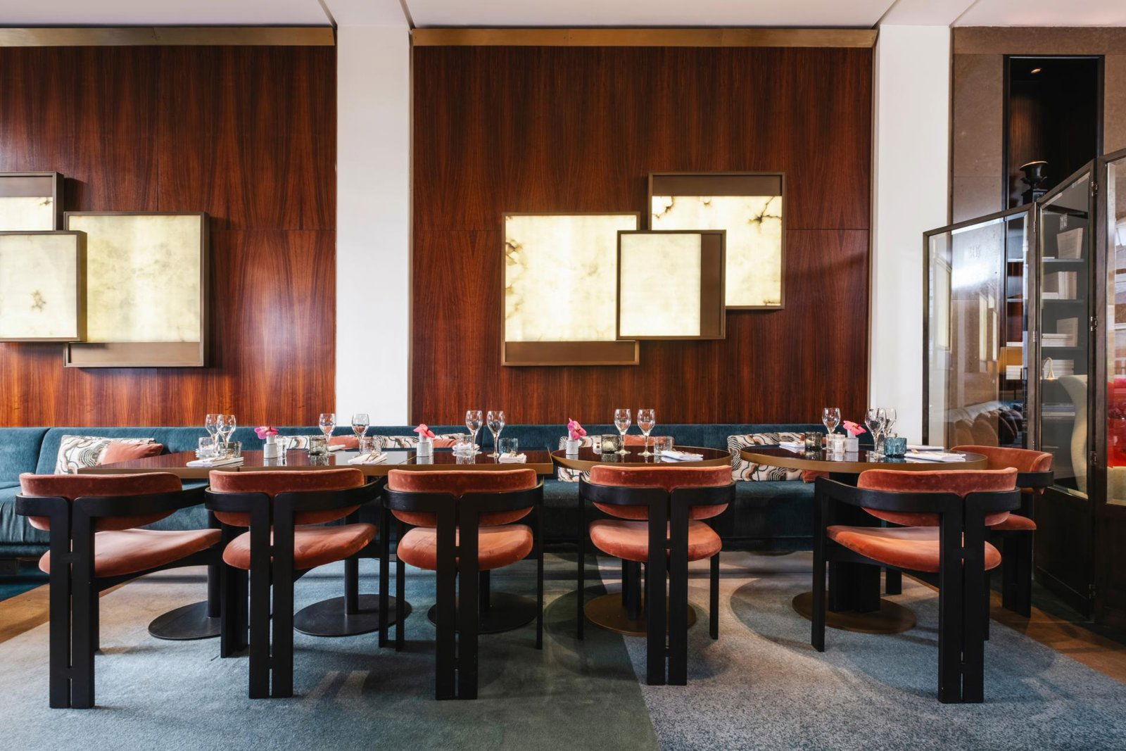 Restaurant Montalembert, Restaurant in Paris