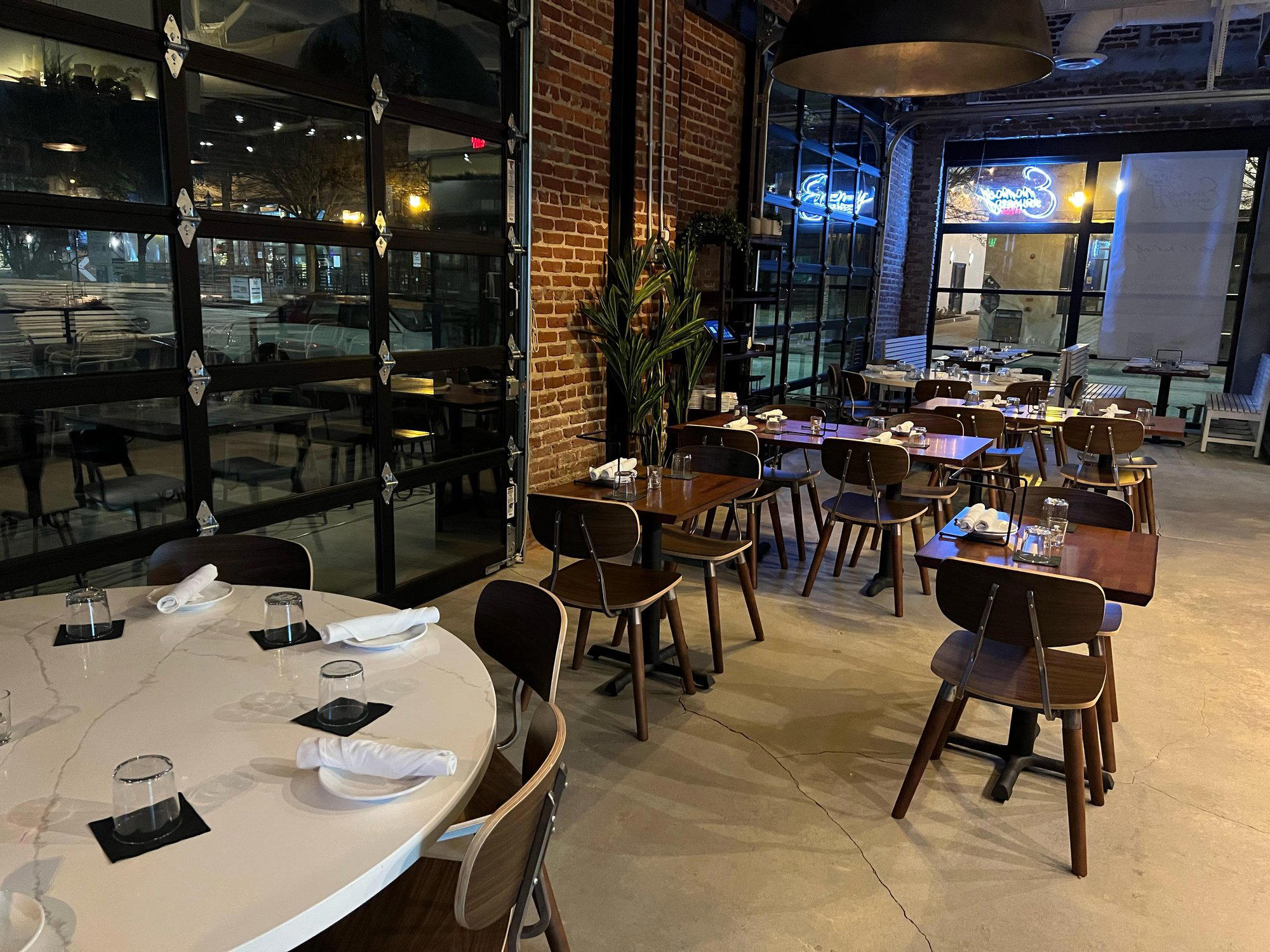 Emmy Squared Pizza: West Midtown restaurant in Atlanta, United States