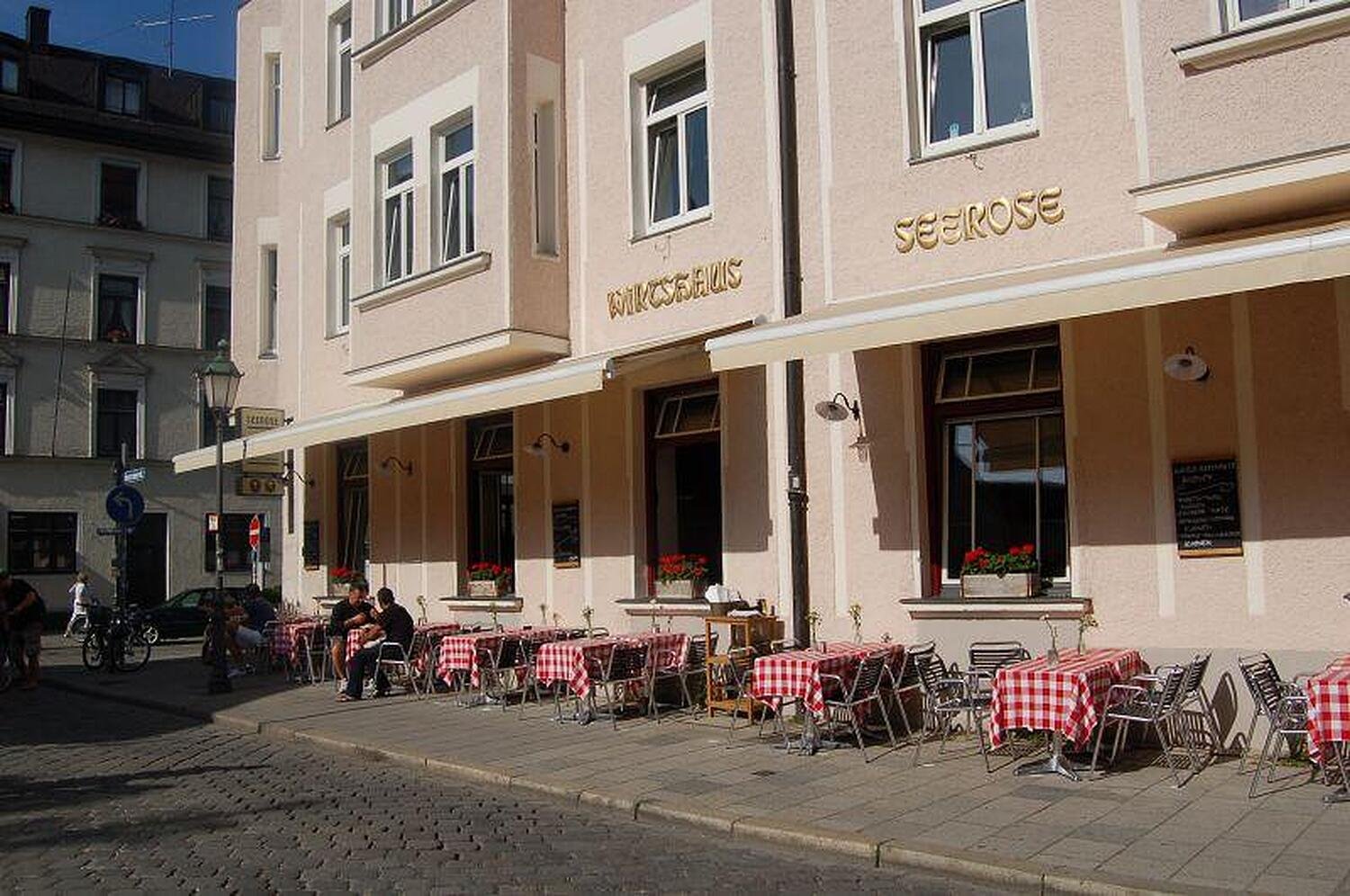 Birreria e Trattoria Seerose, Restaurant in Munich