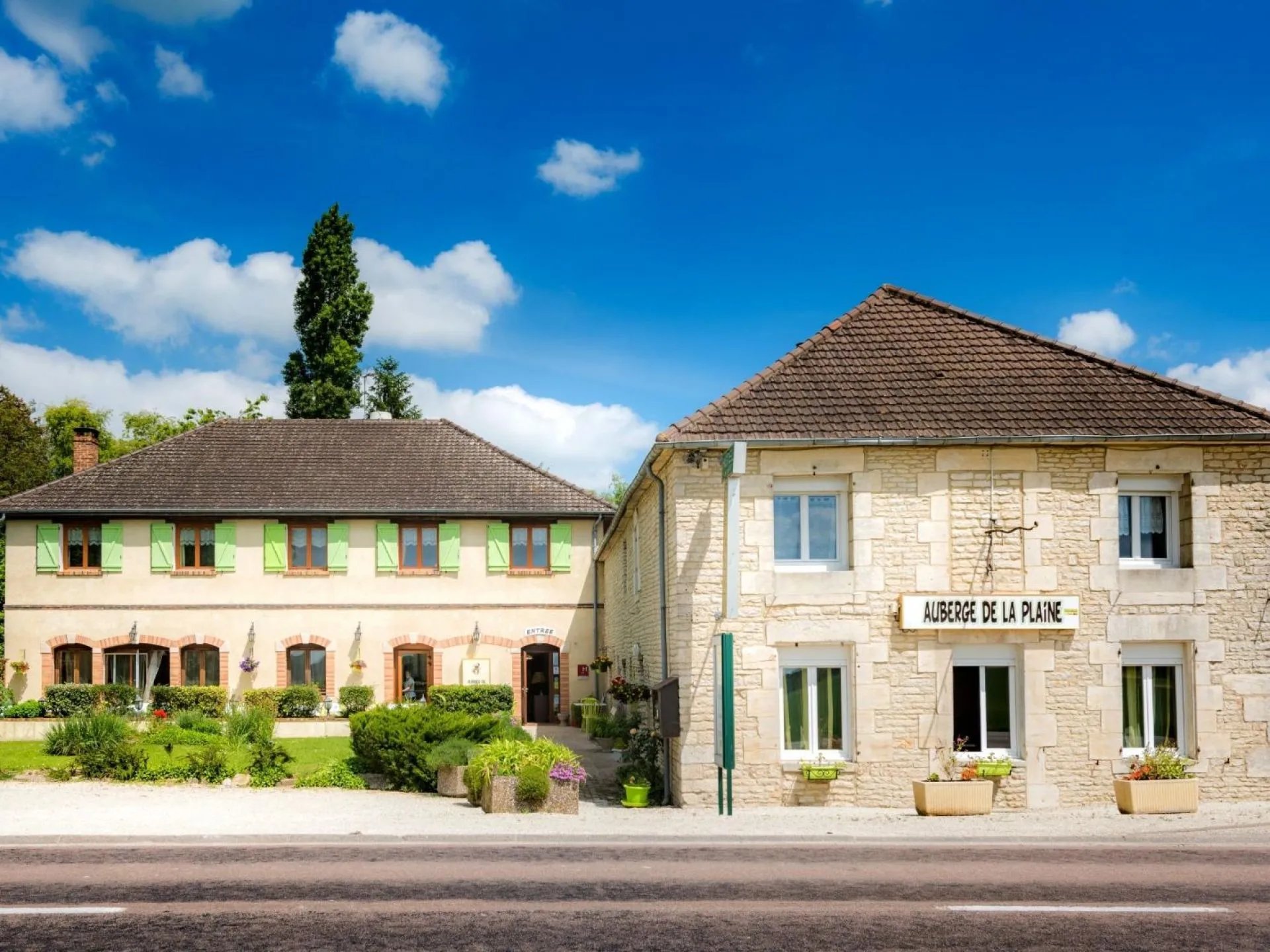 Auberge de la Plaine, La Rothiere, France