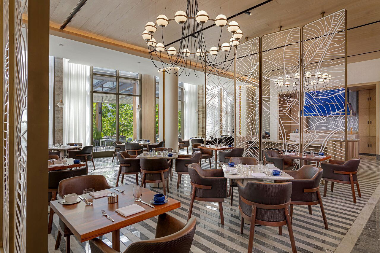Chaya, Restaurant in Cancún