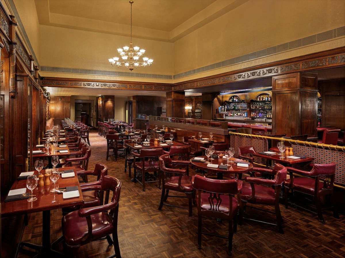 Shucker's Oyster Bar, Restaurant in Seattle